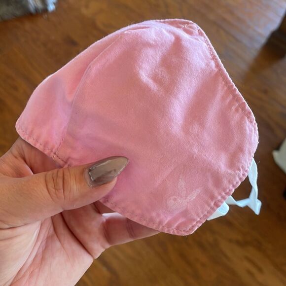Pink playboy mask - Picture 2 of 3